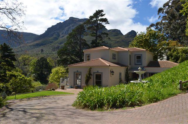 4 Bedroom Property for Sale in Hout Bay Western Cape